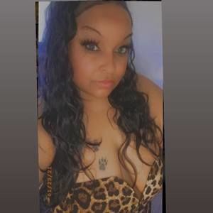 Meet your Posher, Shakira